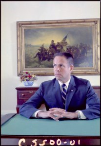Portrait of H.R. Haldeman, assistant to the President - NARA - 194345