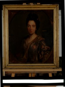Portrait de dame - anonyme - musée d'art et d'histoire de Saint-Brieuc, DOC 233