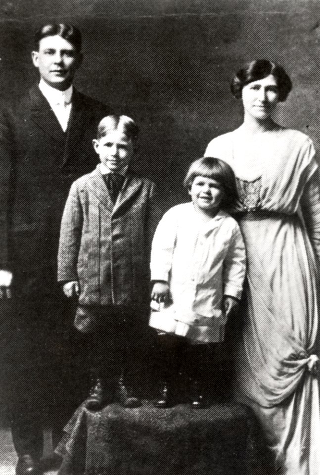 Portrait of Ronald Reagan, Neil Reagan, Jack Reagan, and Nelle Reagan in Galesburg, Illinois