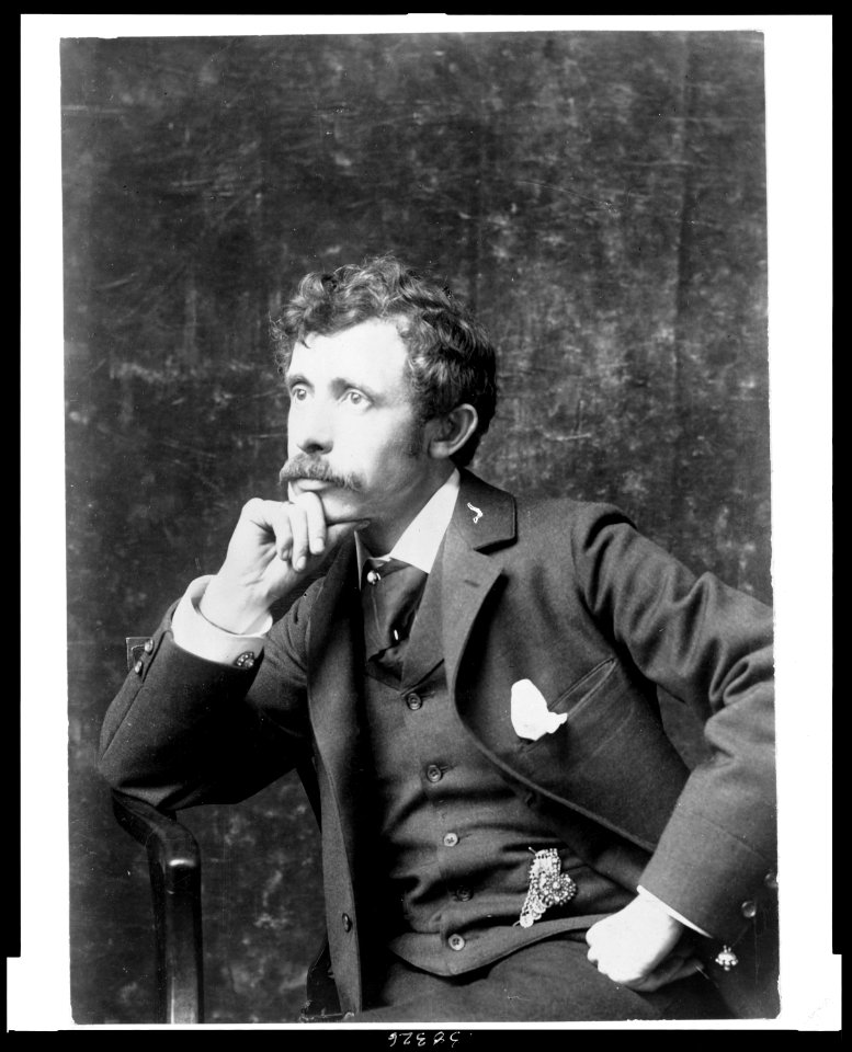 Portrait of Mr. Louis J. Rhead LCCN2009631185