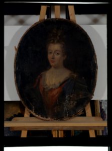 Portrait de dame - anonyme - musée d'art et d'histoire de Saint-Brieuc, DOC 227