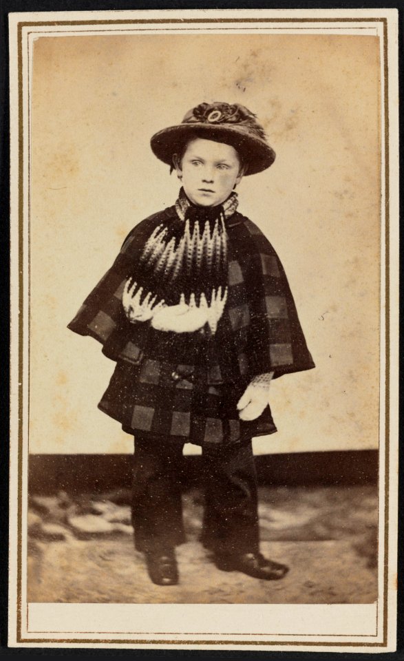 Portrait of Willy Hall LCCN2018645001