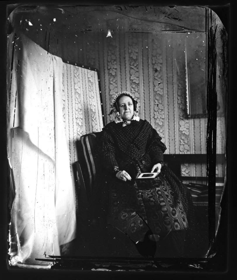 Portret van een onbekende oude vrouw met kanten muts foto 2 (max res)