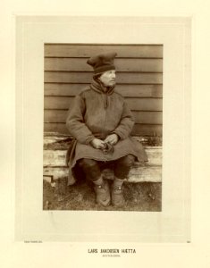 Portrett, Lars Jakobsen Hætta - Norsk folkemuseum - NF.15006-080 (1)