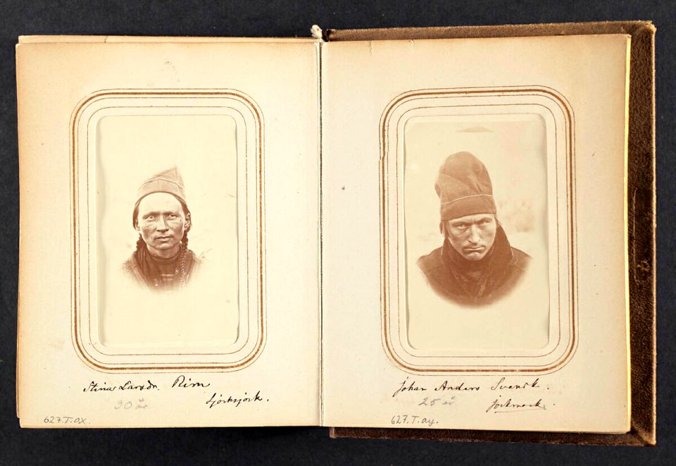 Porträtt av Stina Larsdotter Rim, 30 år, Sjokksjokk. Lotten von Düben 1868 - Nordiska Museet - NMA.0033130 2