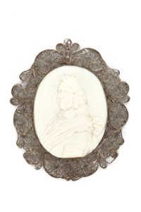Porträtt i elfenben av greven och fältmarskalken Köningsmarck(1600-1663) med ram av silverfiligran - Skoklosters slott - 93227