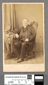 Portrait of Parchedig John Davies, Narcwys (4672732)
