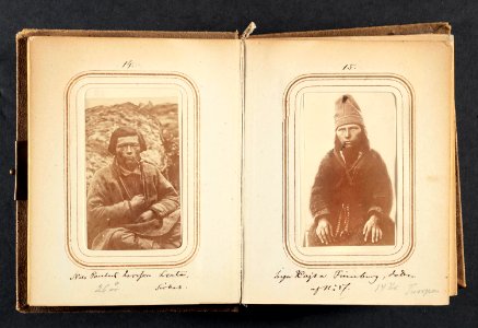 Porträtt av Nils Paulus Larsson Länta, 26 år, Sirkas sameby. Lotten von Düben 1868 - Nordiska Museet - NMA.0039040 2