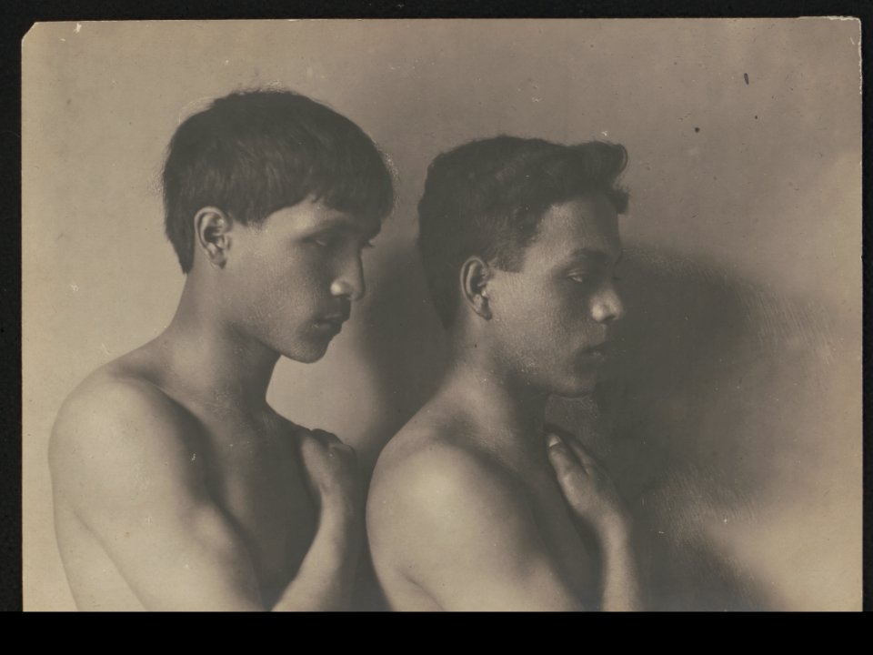 Portrait of Japanese-Hawaiian and Portuguese-Hawaiian boys 1909, Library of Congress