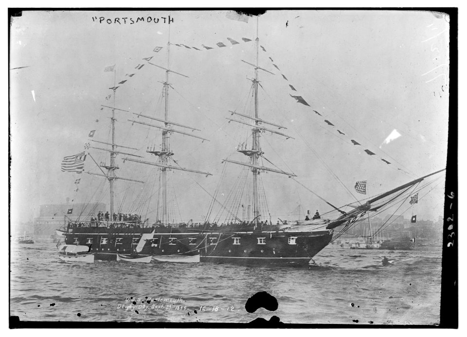 PORTSMOUTH LCCN2014689809
