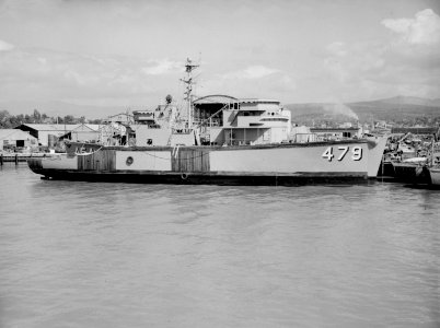 Portugese minesweeper NRP Pico (M 416) fitting out 1954 photo