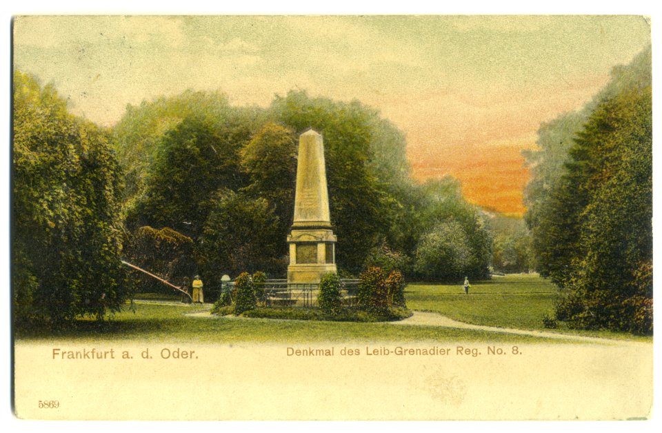Postkarte Frankfurt Oder Denkmal des Leibgrenadierregiments Nr. 8