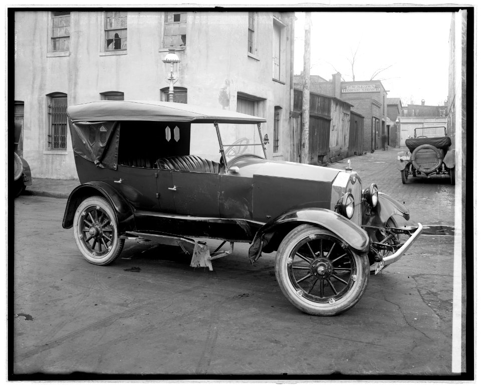 Potomac Sales Co., wreck LCCN2016823885