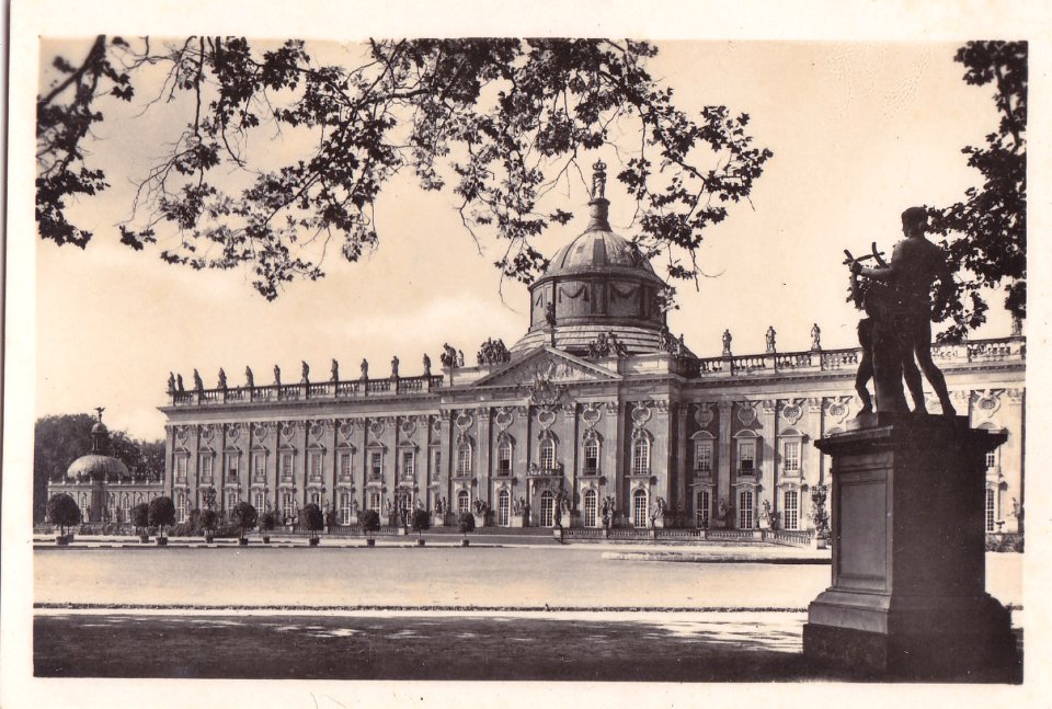 Potsdam - Sanssouci, Alemanha, Meados do Sec. XX, Castelo de Sanssouci, o Palácio Novo, Arquivo de Villa Maria, Angra do Heroísmo, Açores.