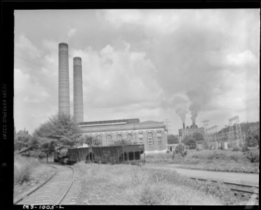 Power plants of Alabama Power Company, that are operated by coal from this mine. Plants use 3300 tons of coal per day... - NARA - 540647