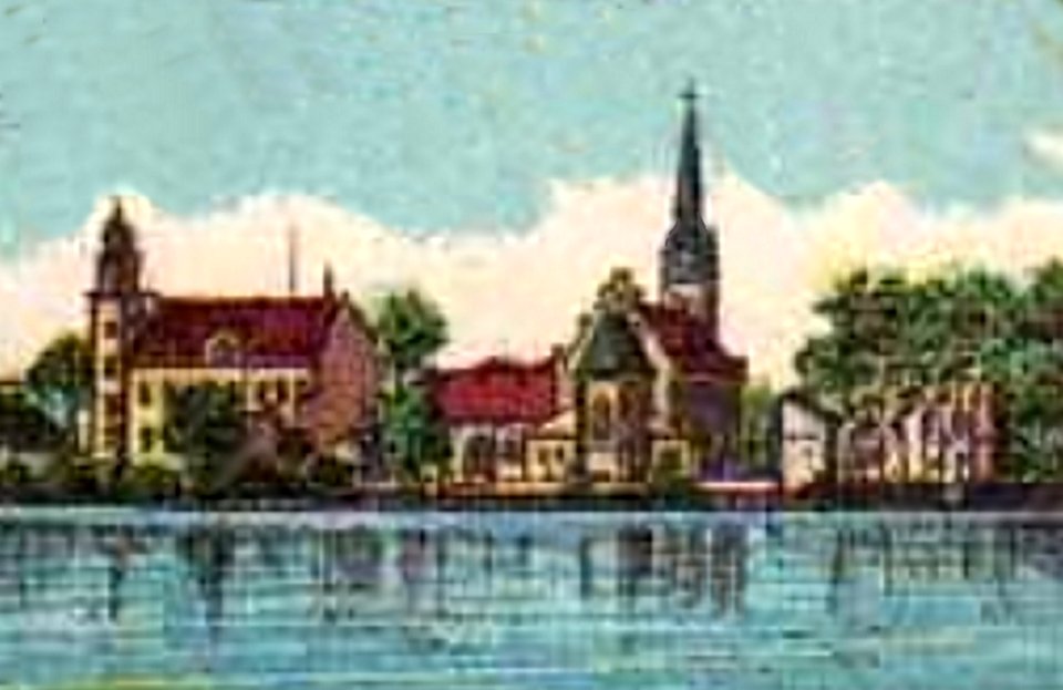 Postamt und katholishe Kirche anno 1901
