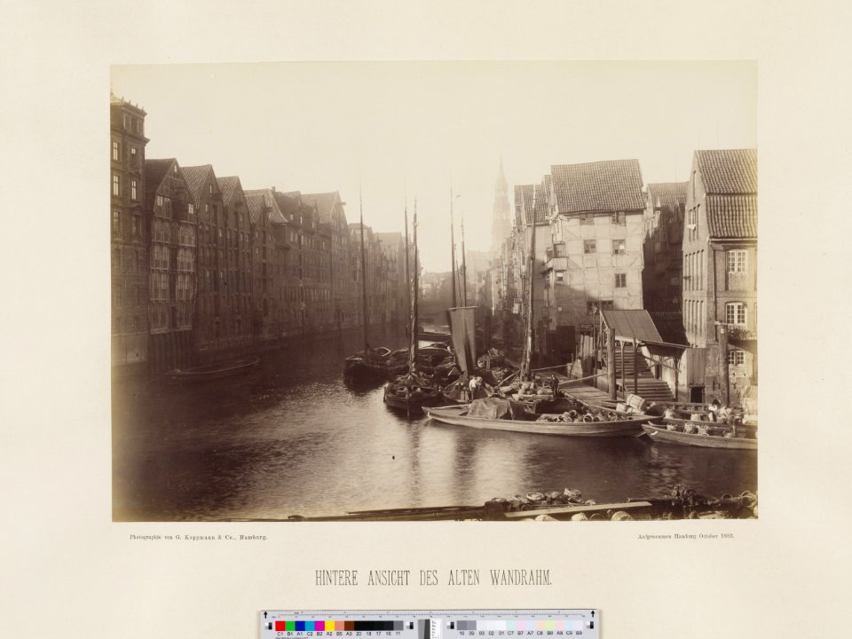PPN799327638 Hamburg 1883 Lauenburgs Speicher von den Mühren aus gesehen (1883)