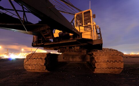Equipment track machine