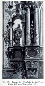 Pr-Eylau, Evangelische Pfarrkirche, Altaraufsatz, linker Teil, 1681, Bildhauer Joh. Pfeffer (zugeschrieben)