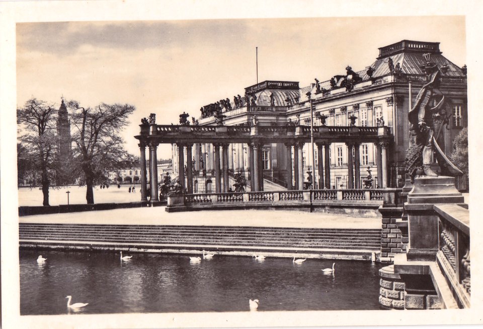 Potsdam, Alemanha, Meados do Sec. XX, Castelo da Vila 2, Arquivo de Villa Maria, Angra do Heroísmo, Açores.