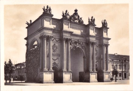 Potsdam, Alemanha, Meados do Sec. XX, Porta de Brandenbourg, Arquivo de Villa Maria, Angra do Heroísmo, Açores.