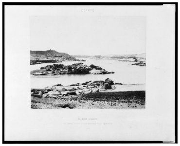 Première cataracte - vue générale prise de la pointe méridionale de l'Ile d'Éléphantine - Félix Teynard. LCCN2001695326