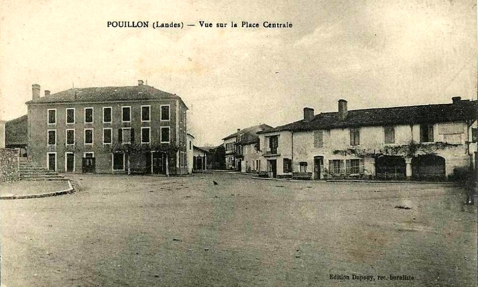 Pouillon (Landes) - Place centrale
