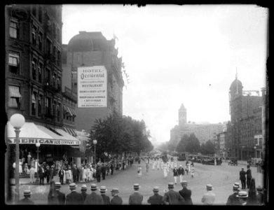 Preparedness parade, Pennsylvania Ave., Washington, D.C., 1916 LCCN2016852551