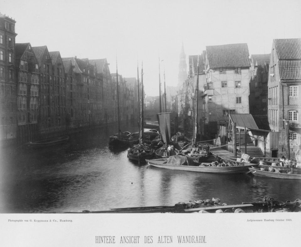 PPN799327638 Hamburg 1883 Lauenburgs Speicher von den Mühren aus gesehen (1883)
