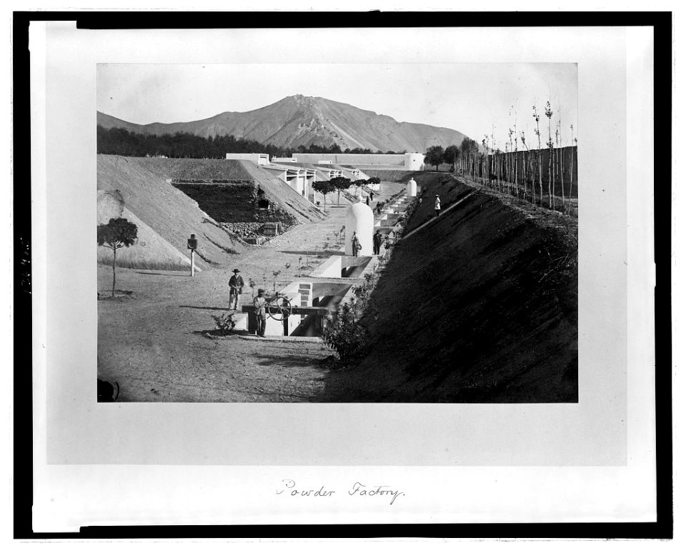 Powder factory LCCN2006676639