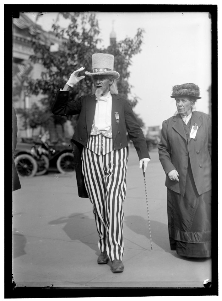 PREPAREDNESS PARADE 'UNCLE SAM' LCCN2016866733