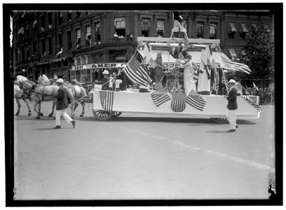 PREPAREDNESS PARADE LCCN2016866631