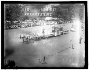 Preparedness parade, Wash., D.C., 1916 LCCN2016852530