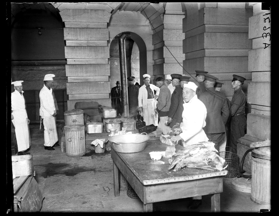 Preparing meat. U.S. Capitol, Washington, D.C. LCCN2016890885