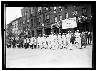 PREPAREDNESS PARADE. MEN FROM CARLISLE INDIAN SCHOOL LCCN2016866826