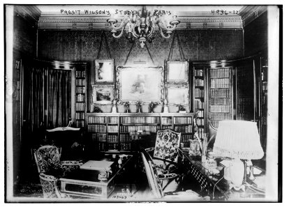 Pres't Wilson's study, Paris LCCN2014709103