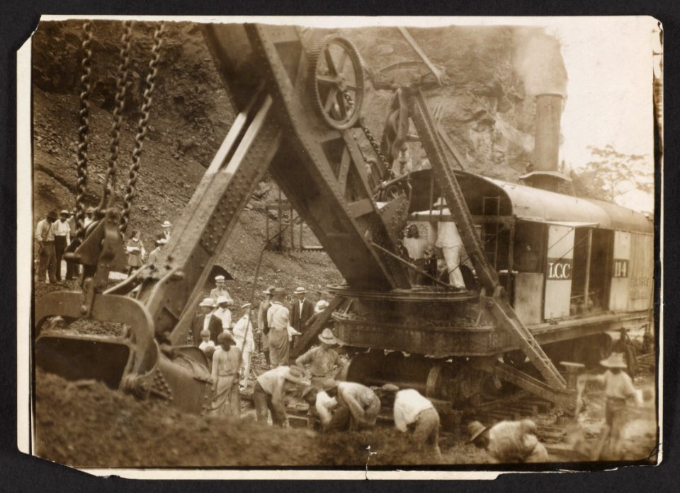 Pres. Theodore Roosevelt on steam-powered digging machine during construction of the Panama Canal LCCN2002714444