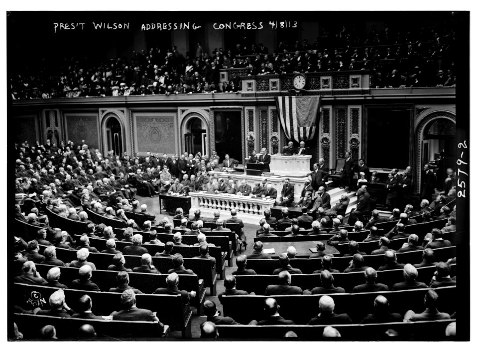 Pres. Wilson addressing Congress LCCN2014691635