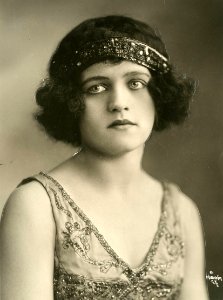 Premier dancer Olga Casilov (SAYRE 20781)