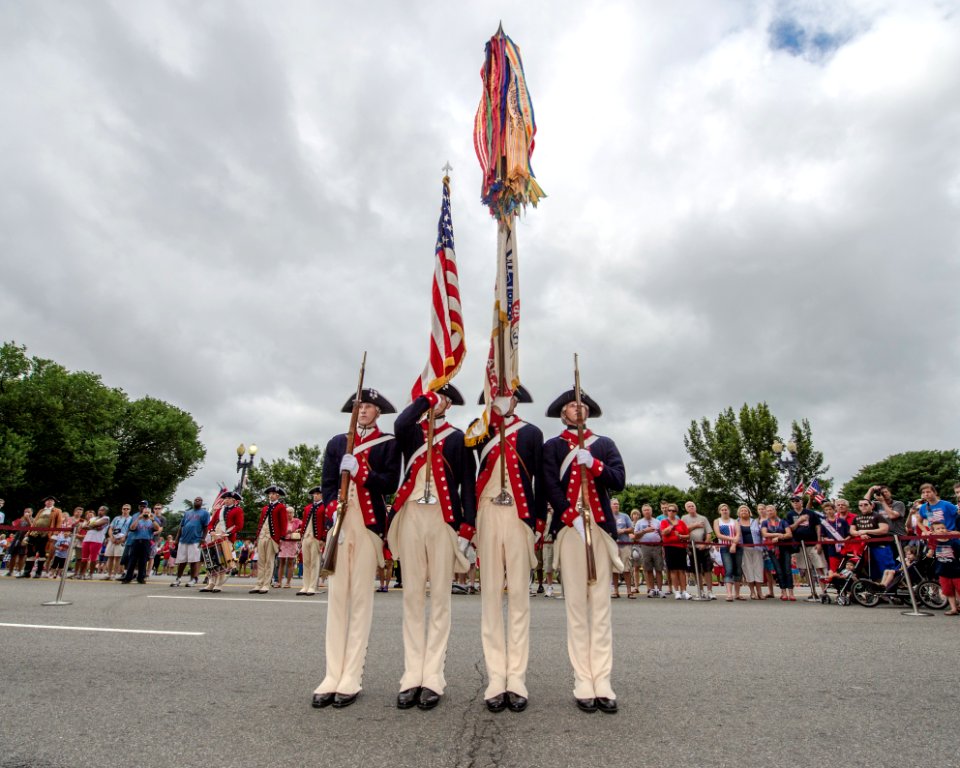 Presenting the colors (9216780444)