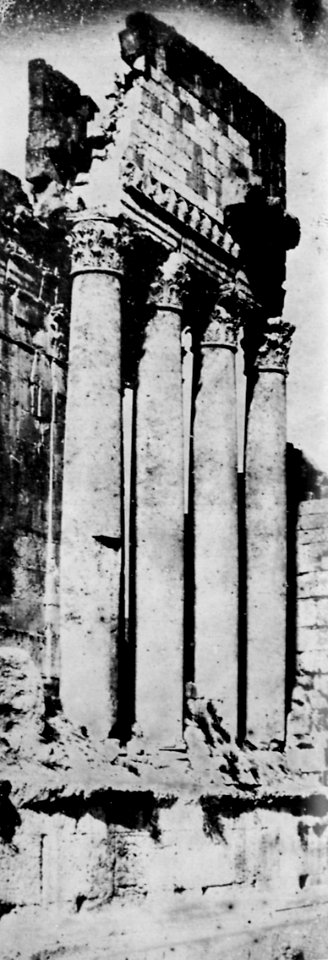 Prangey, Joseph-Philibert Girault de - Kleiner Tempel bei Baalbek (Zeno Fotografie)