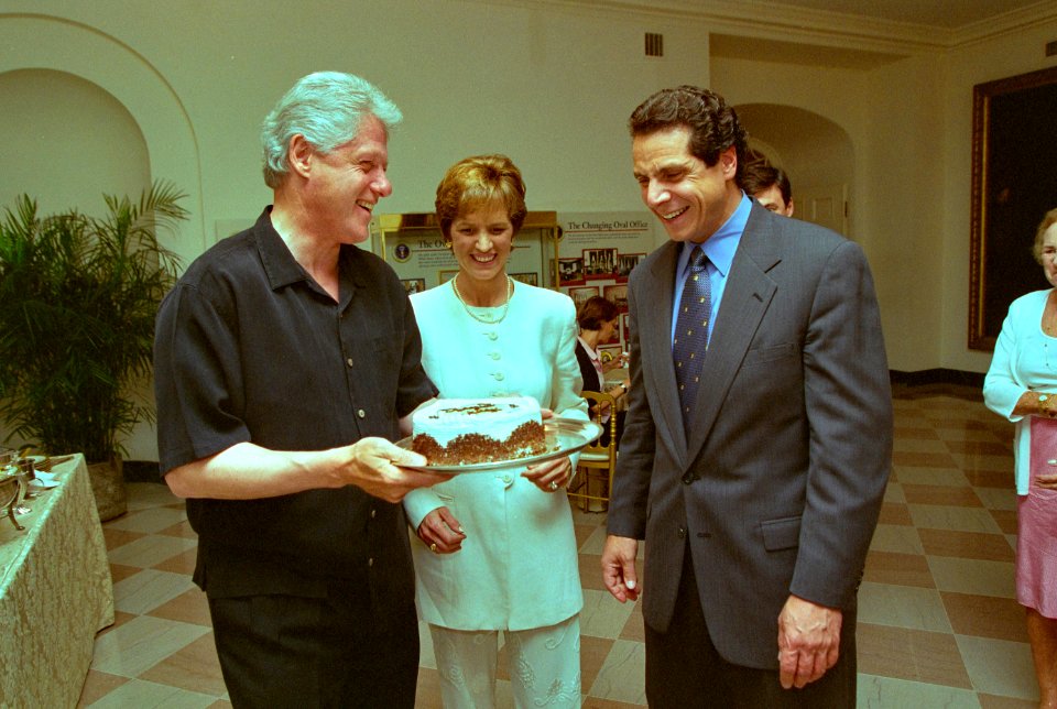 President Bill Clinton at a movie screening outside the Family Theatre of the White House (13)