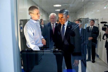 President Barack Obama tours Cree, Inc