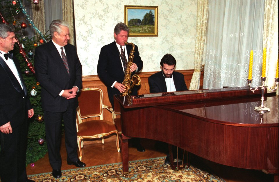 President Bill Clinton plays tenor saxophone for Boris Yeltsin