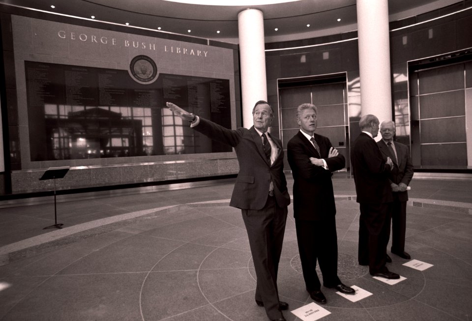 President Bill Clinton with former presidents George H. W. Bush, Gerald Ford, and Jimmy Carter