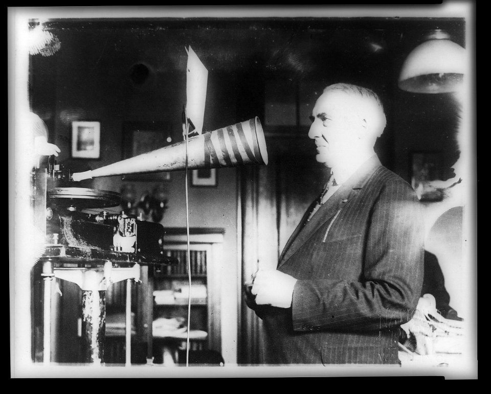 President Harding's voice has been preserved in phonograph records in the government archives LCCN96522821