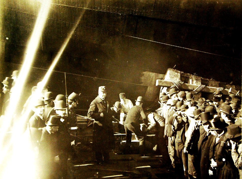 Preparing to launch the USS Maine (ACR-1) (25378103840)