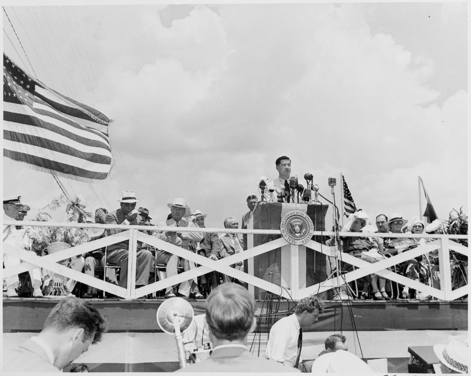 President Harry S. Truman, President Romulo Gallegos of Venezuela, and other dignitaries on the reviewing platform in... - NARA - 199914