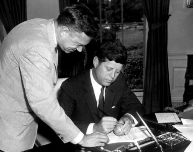 President John F. Kennedy Autographs Baseball for Baseball Hall of Fame (02)