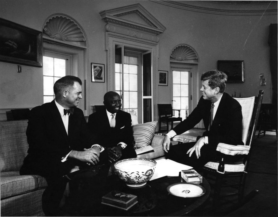 President John F. Kennedy Meets with Ambassador of Cameroon, Jacques Kuoh Moukouri (01)